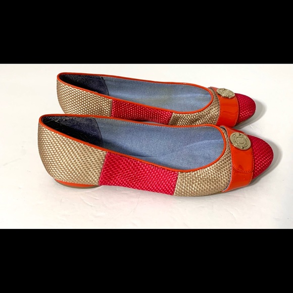 Shoes - Picture 6 of 7